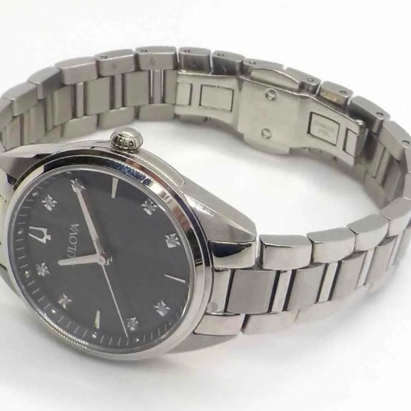 ***NEW*** Bulova Classic Sutton Quartz Diamond Ladies Watch - Picture 8 of 16